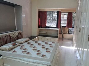Bedroom in 2 BHK Apartment at Mangal Darshan Apartment, Bandra West – for Rent