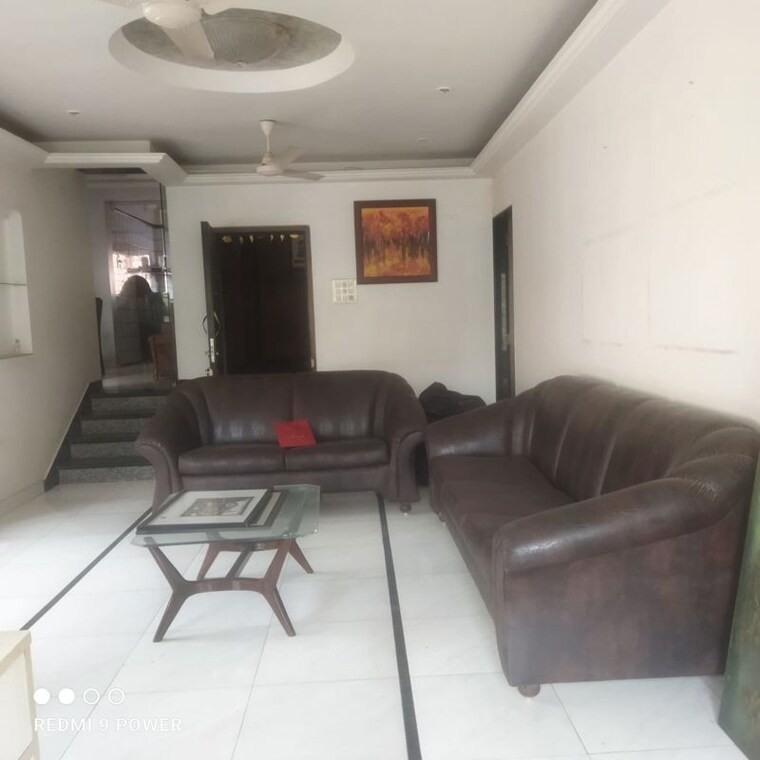 Living Room, mangal-darshan-apartment 2 Bedroom 1300 Sq.Ft. Apartment In Bandra West Mumbai 10587069