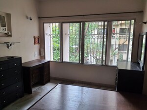 Bedroom in 2 BHK Apartment at Mangal Darshan Apartment, Bandra West – for Rent