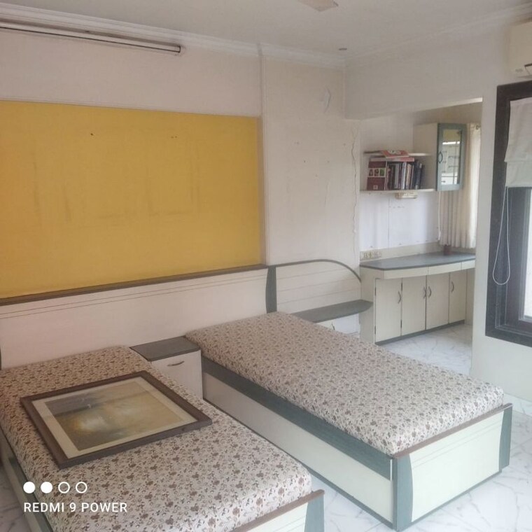 Living Room, mangal-darshan-apartment 2 Bedroom 1300 Sq.Ft. Apartment In Bandra West Mumbai 10587069
