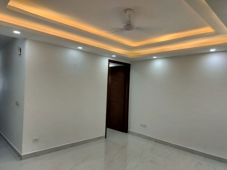 Room, paryavaran complex 2 Bedroom 1000 Sq.Ft. Builder Floor In Paryavaran Complex Delhi 10587092