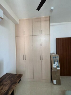 Bathroom in 2.5 BHK Apartment at Aurobindo Kohinoor, Serilingampally – for Rent