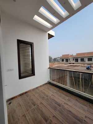 3 BHK Villa – Exterior View View at Kingson Green Villa Phase 2, Panchsheel Green - for Sale