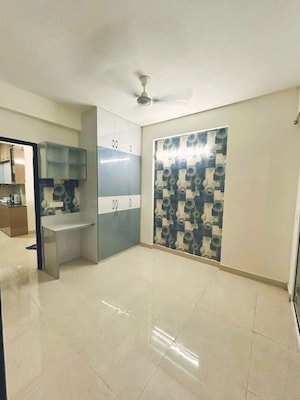 Room in 2 BHK Apartment at Signature Global Orchard Avenue, Sector 93 – for Rent