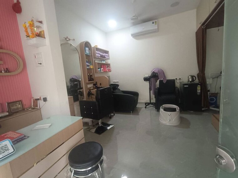Team Area, vasai west Commercial Shop 300 Sq.Ft. In Vasai West Palghar 10587123