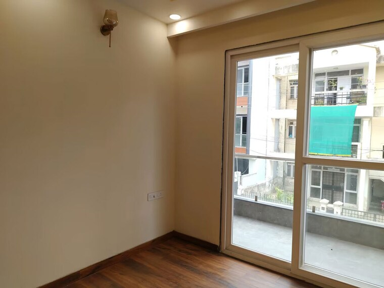 Room, paras-irene 3.5 Bedroom 2150 Sq.Ft. Apartment In Sector 70a Gurgaon 10587156