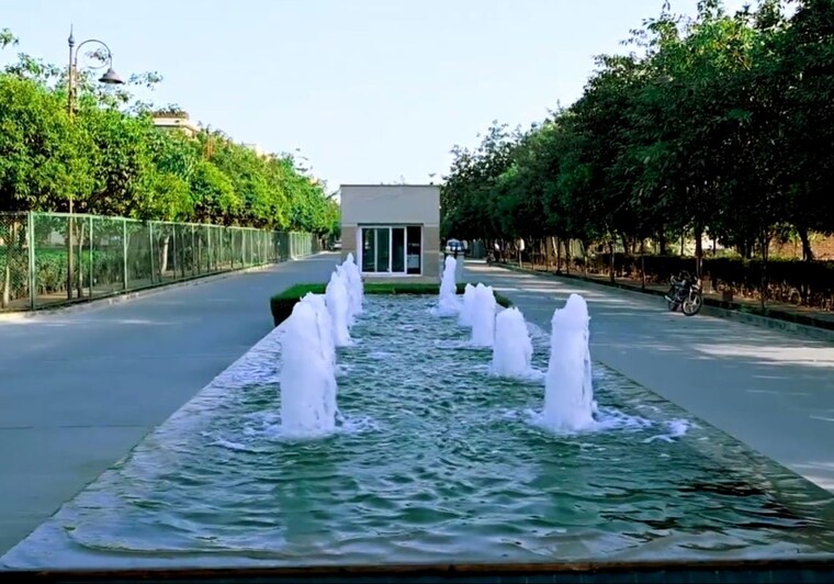 Swimming Pool, bptp-parkland-pride  190 Sq.Yd. Builder Floor In Sector 77 Faridabad 10587144