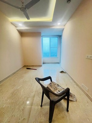 Team Area in 3.5 BHK Apartment at Ambience Tivertone, Sector 50 – for Rent