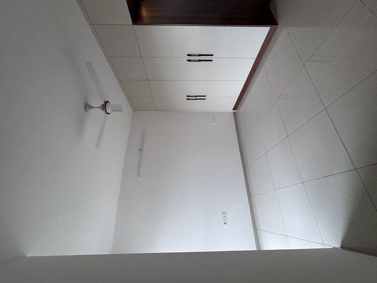 Bathroom, shruti-garden-chs 1 Bedroom 450 Sq.Ft. Apartment In Manorama Nagar Thane 10587185