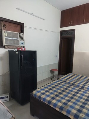 Bedroom in 2 BHK Builder Floor at RWA Apartments Sector 40, Sector 40 – for Rent