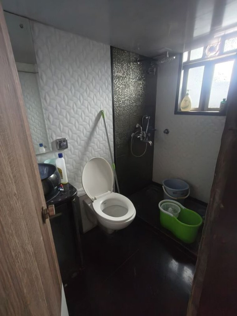 Bathroom, akanksha-chs-prabhadevi 1 RK 230 Sq.Ft. Apartment In Prabhadevi Mumbai 10587210