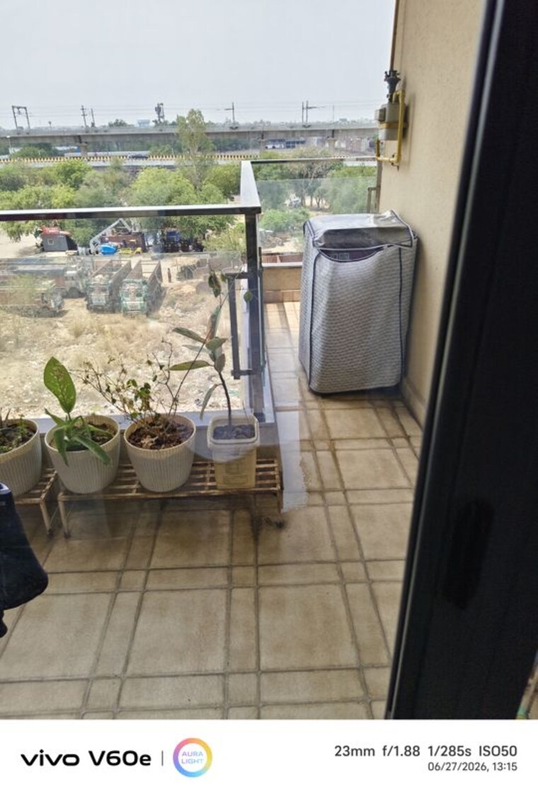 Balcony, metro-suites-glitz 3.5 Bedroom 1650 Sq.Ft. Apartment In Vasundhara Sector 2 Ghaziabad 10538983