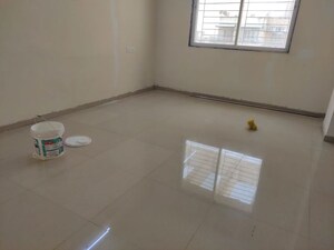 Room in 3 BHK Apartment at Sai Shree CHS Ltd, Pimple Saudagar – for Rent