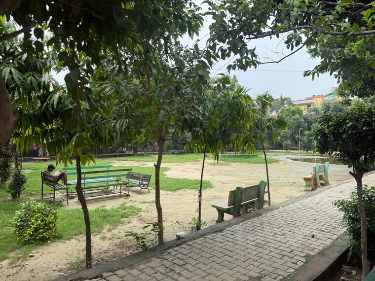Balcony, vasundhara sector 2 3 Bedroom 1500 Sq.Ft. Builder Floor In Vasundhara Sector 2 Ghaziabad 10587245