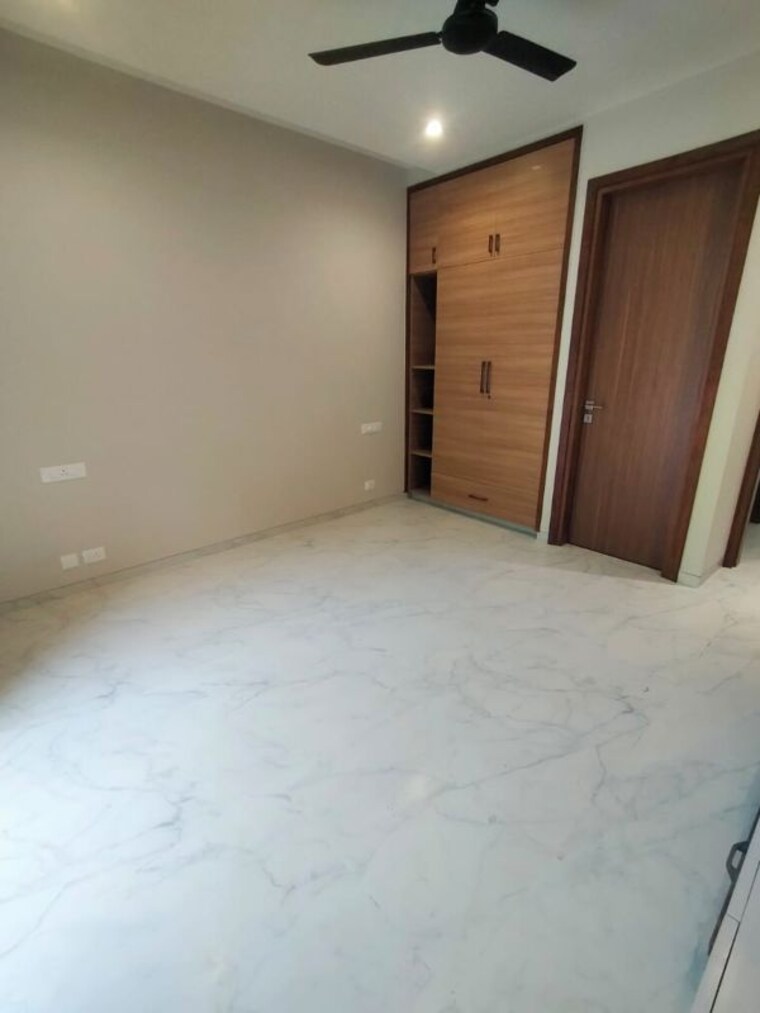 Room, sector 21 3 Bedroom 2200 Sq.Ft. Builder Floor In Sector 21 Chandigarh 10587242