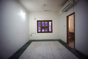 Bedroom in  Showroom at Jivraj Park – for Sale
