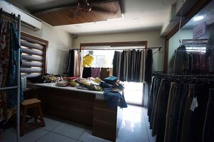 Kitchen in  Showroom at Jivraj Park – for Sale