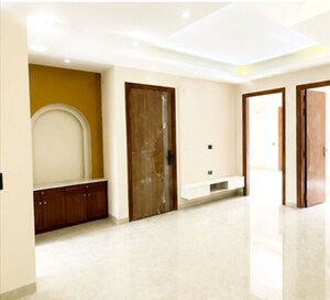 Room in 3 BHK Builder Floor at Anant Raj Ashok Estate, Sector 63a – for Rent