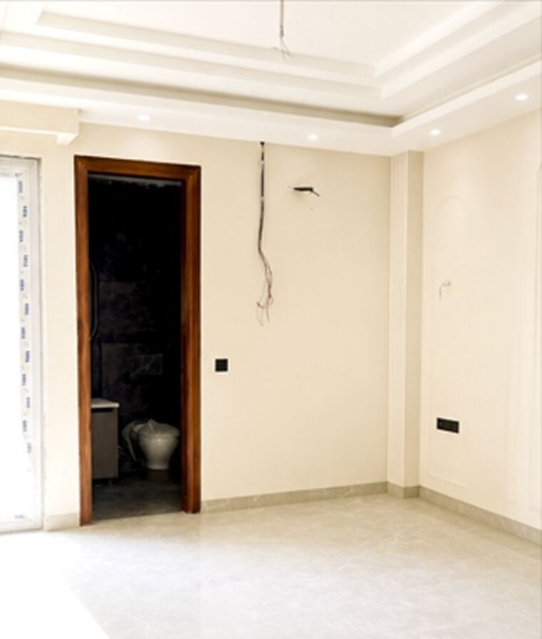 Bathroom, anant-raj-ashok-estate 3 Bedroom 180 Sq.Yd. Builder Floor In Sector 63a Gurgaon 10575268