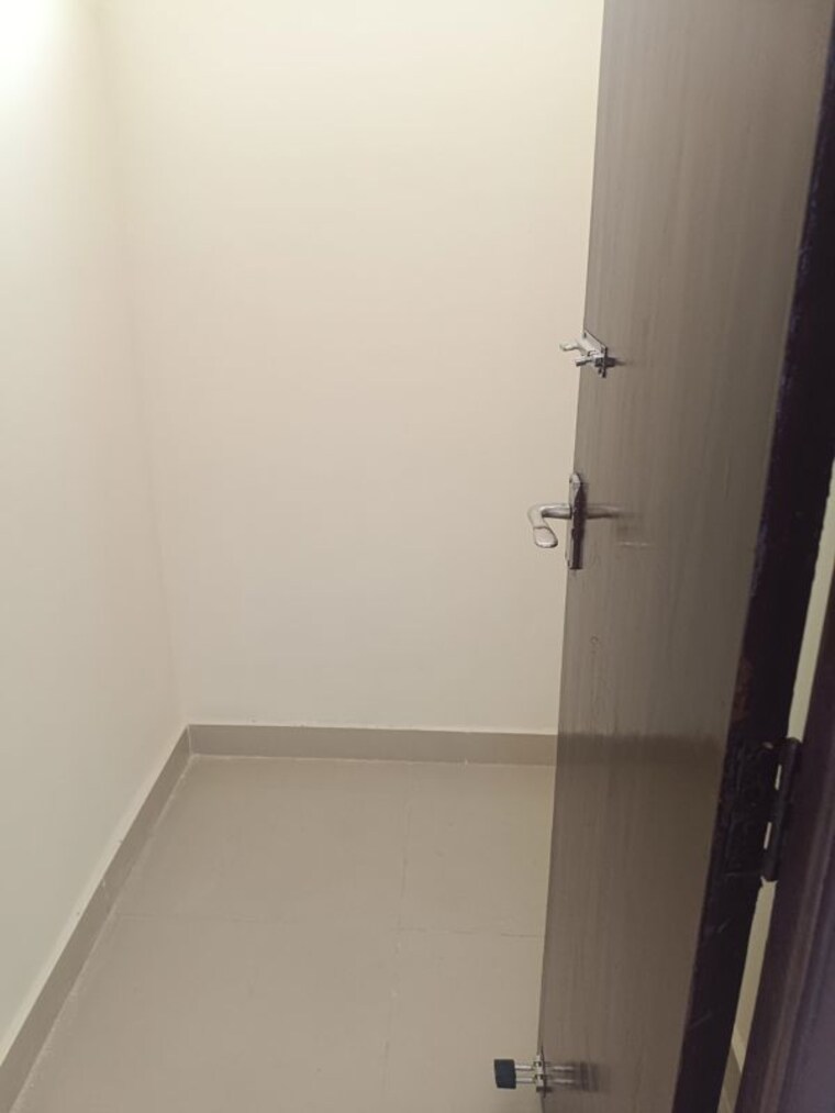 undefined, galaxy-royale 2.5 Bedroom 1060 Sq.Ft. Apartment In Gaur City 2 Greater Noida 10587286