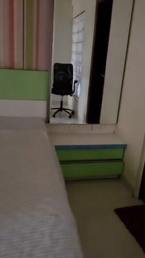 Furnished Amenities in 3 BHK Apartment at Kumar Peninsula, Baner – for Rent