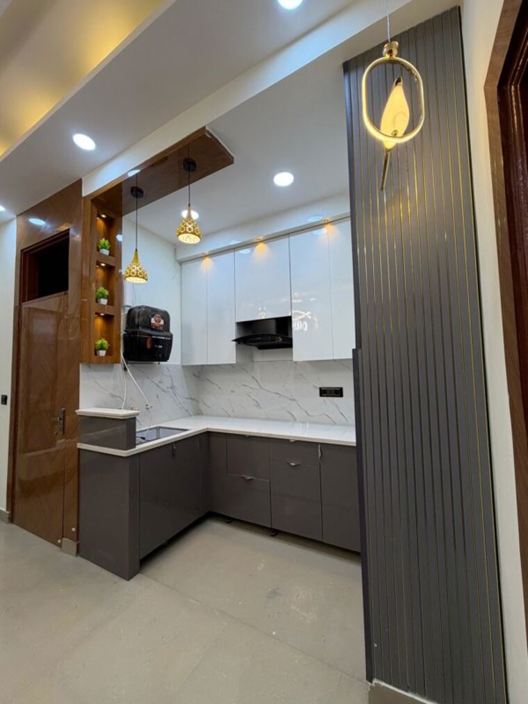 Bathroom, sai-enclave-niti-khand 2 Bedroom 950 Sq.Ft. Builder Floor In Niti Khand Ghaziabad 10587354
