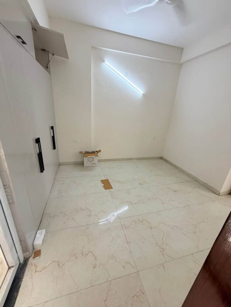 Bathroom, new gurgaon 2 Bedroom 900 Sq.Ft. Builder Floor In New Gurgaon Gurgaon 10587360