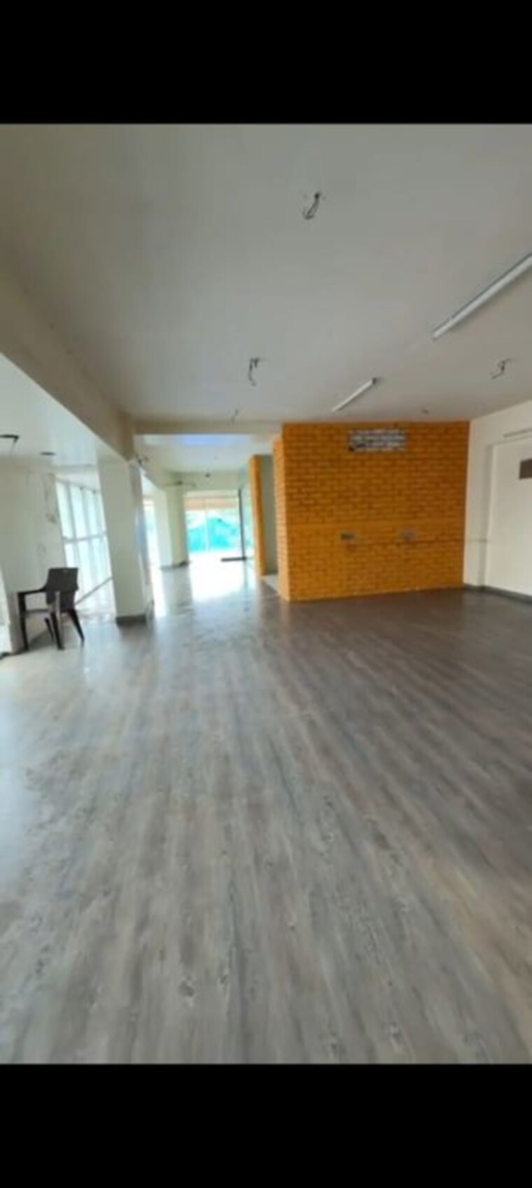 Room, kingston-apartment-vile-parle Commercial Office Space 844 Sq.Ft. In Vile Parle East Mumbai 10587351