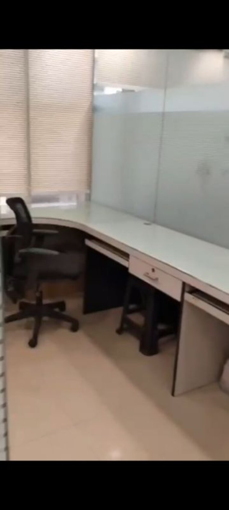 Team Area, netaji subhash place Commercial Office Space 1000 Sq.Ft. In Netaji Subhash Place Delhi 10587400
