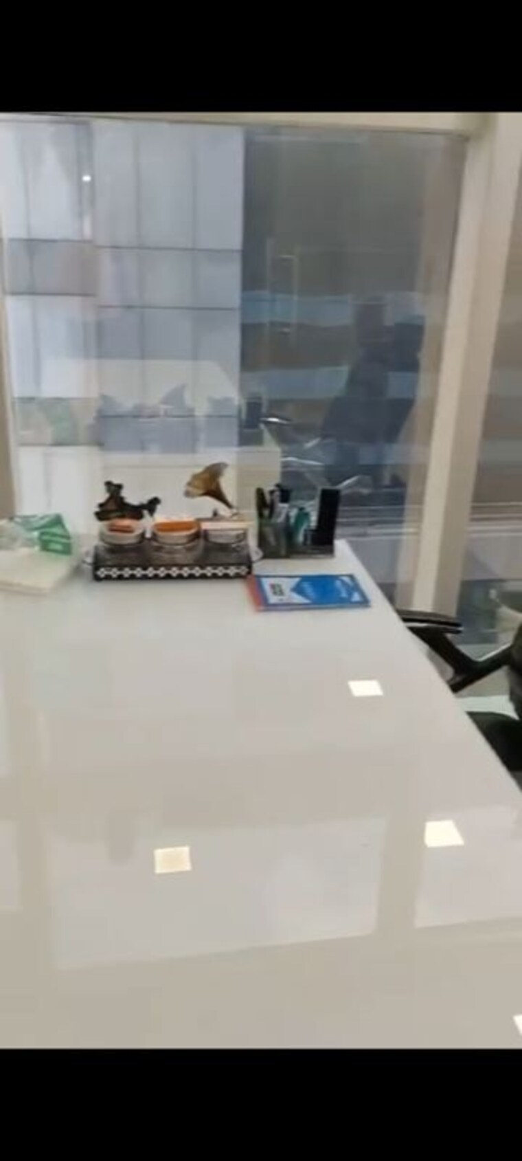 Team Area, netaji subhash place Commercial Office Space 1000 Sq.Ft. In Netaji Subhash Place Delhi 10587400