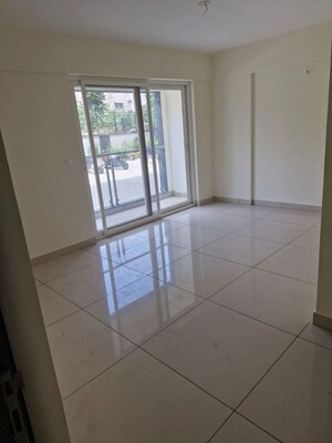 Room in 3 BHK Apartment at Mahaveer Sitara, Jp Nagar – for Sale