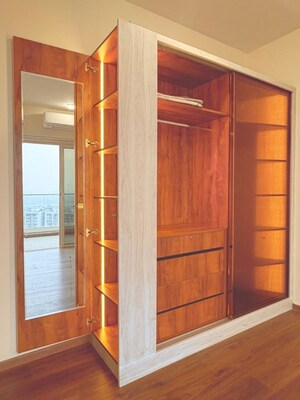 4 BHK Apartment For Rent in Kalpataru Vista, Sector 128