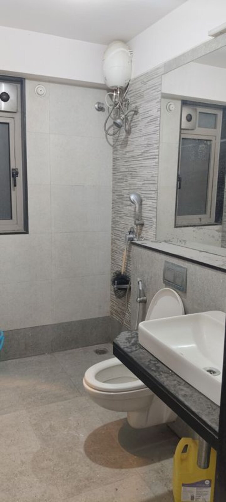 Bathroom, adani-group-western-heights 3 Bedroom 1100 Sq.Ft. Apartment In Andheri West Mumbai 10587417