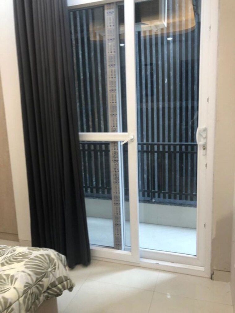 Room, sushant lok i 1 Bedroom 100 Sq.Yd. Builder Floor In Sushant Lok I Gurgaon 10587419
