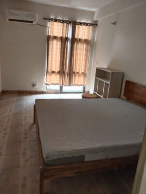 Living Room in 3 BHK Apartment at Sector 85 – for Rent