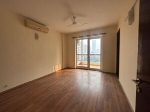 Room in 3 BHK Apartment at Eros Wembley Estate, Sector 50 – for Rent