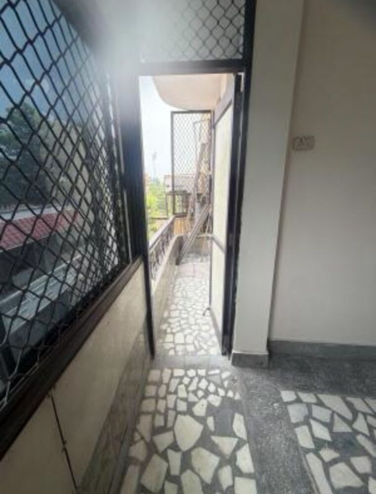 Other, mahendru enclave 2 Bedroom 900 Sq.Ft. Builder Floor In Mahendru Enclave Delhi 10572207