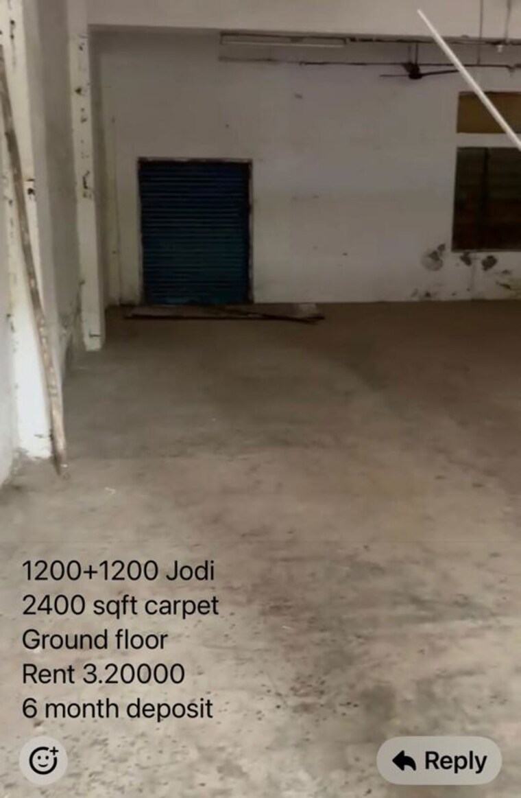 Room, goregaon east Commercial Warehouse 1200 Sq.Ft. In Goregaon East Mumbai 10587535