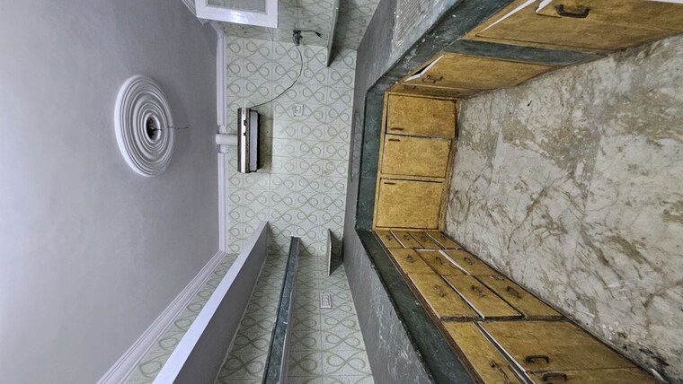Kitchen, dilshad garden 2 Bedroom 1000 Sq.Ft. Apartment In Dilshad Garden Delhi 10587567