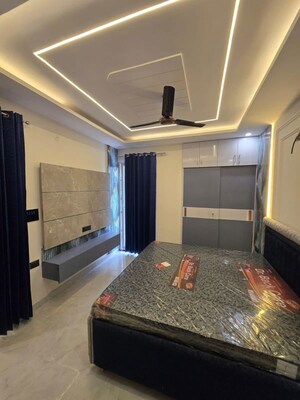 Bedroom in 3 BHK Builder Floor at Sahastradhara Road – for Sale