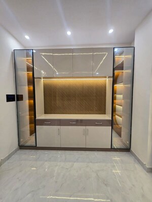 Room in 3 BHK Builder Floor at Sahastradhara Road – for Sale