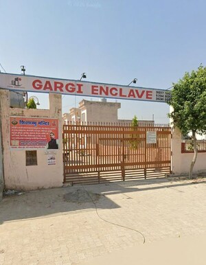  Shop – Exterior View View at Roshanabad - for Sale