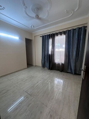 Room in 2 BHK Builder Floor at Kohli One Malibu Town, Sector 47 – for Rent