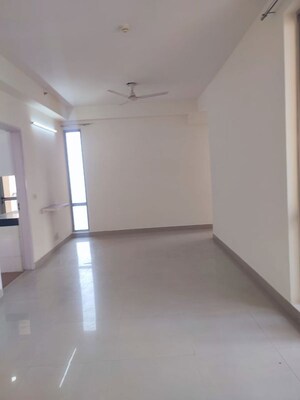 Room in 2 BHK Apartment at Pioneer Park Araya, Sector 61 – for Rent