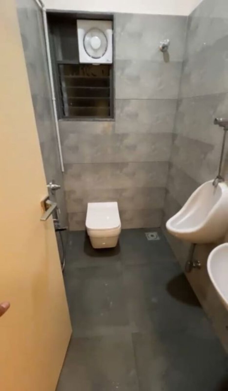 Bathroom, bopal Commercial Office Space 600 Sq.Ft. In Bopal Ahmedabad 10587656
