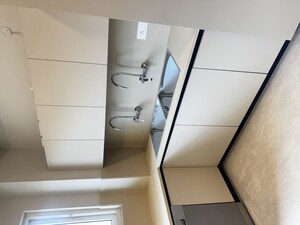 Furnished Amenities in 5 BHK Builder Floor at South Mullanpur – for Sale