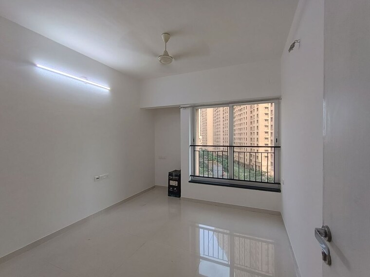 Bedroom, rustomjee-urbania-azziano  800 Sq.Ft. Apartment In Thane West Thane 10587703