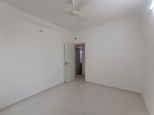 Bedroom in  Apartment at Rustomjee Urbania Azziano, Thane West – for Rent