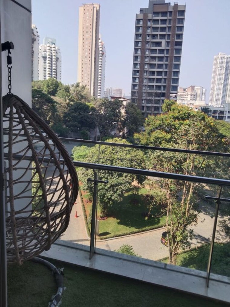 Balcony, satellite-tower 2 Bedroom 950 Sq.Ft. Apartment In Goregaon East Mumbai 10587713