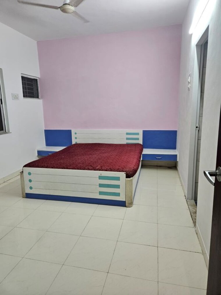 Bedroom, kumar-priyadarshan 2 Bedroom 850 Sq.Ft. Apartment In Pashan Sus Road Pune 10587742